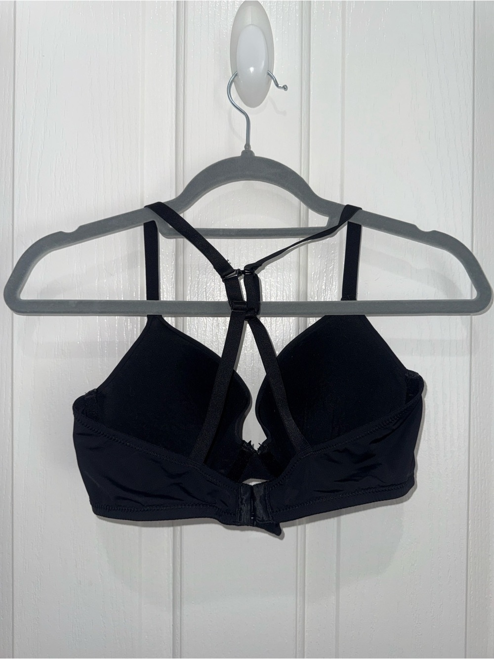 Auden Three-Pack of Women's Smooth T-Shirt Bras β Black, Blue, Nude - 34D - Picture 12 of 14